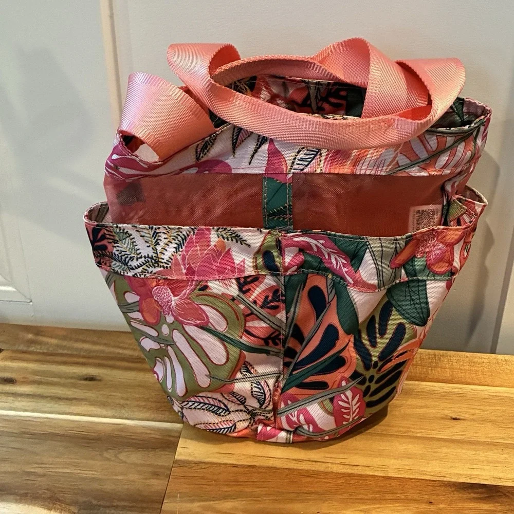 Vera Bradley ReActive Shower Caddy Rain Forest Canopy Coral Floral Dorm Tote